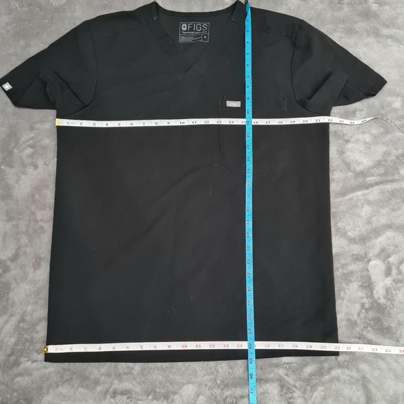 FIGS Technical Collection Three Pocket Scrub Top FM1500 Men's Black Size M - Picture 16 of 16